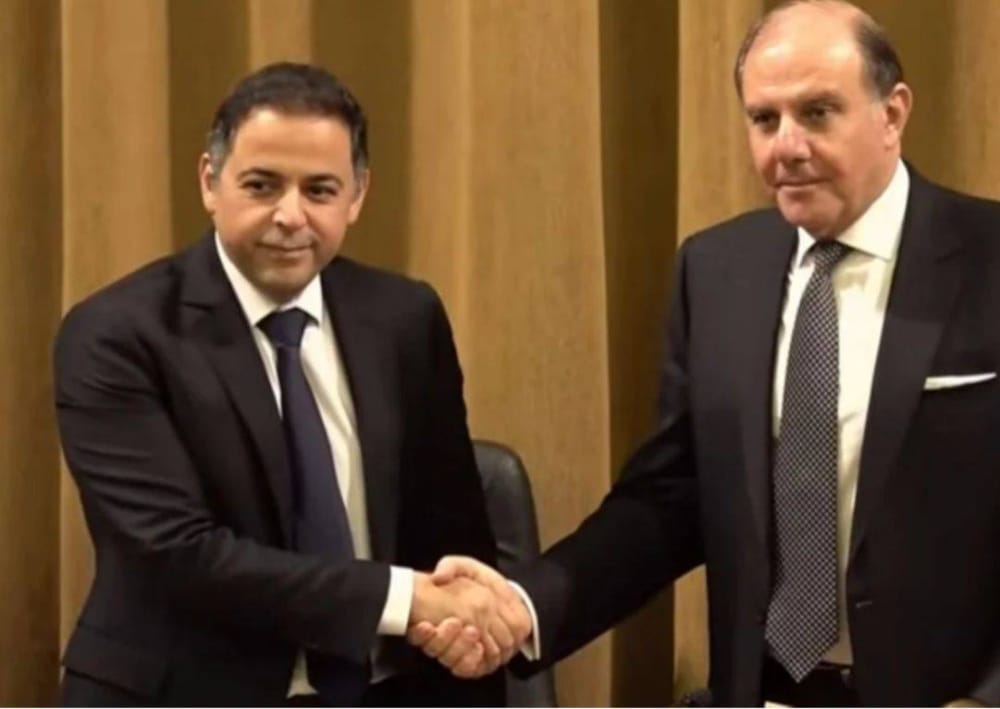 كريم سعيد يتسلّم مهامه حاكماً لمصرف لبنان: لا تمويل دائماً للدولة والأولوية لصغار المودعين كريم سعيد يتسلّم مهامه حاكماً لمصرف لبنان: لا تمويل دائماً للدولة والأولوية لصغار المودعين