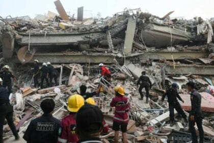 ارتفاع ضحايا الزلزال في ميانمار إلى 8424 شخصاً