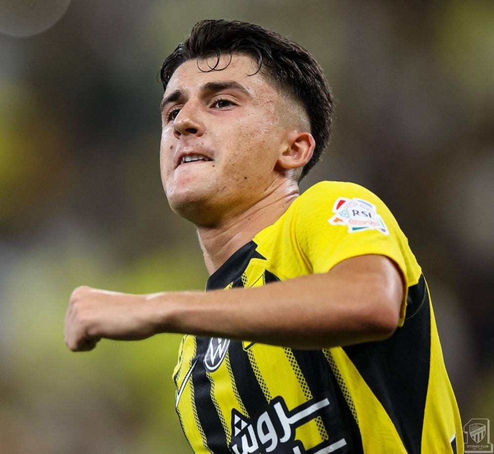 أوناي يطمح في مواصلة التألق مع العميد أوناي يطمح في مواصلة التألق مع العميد