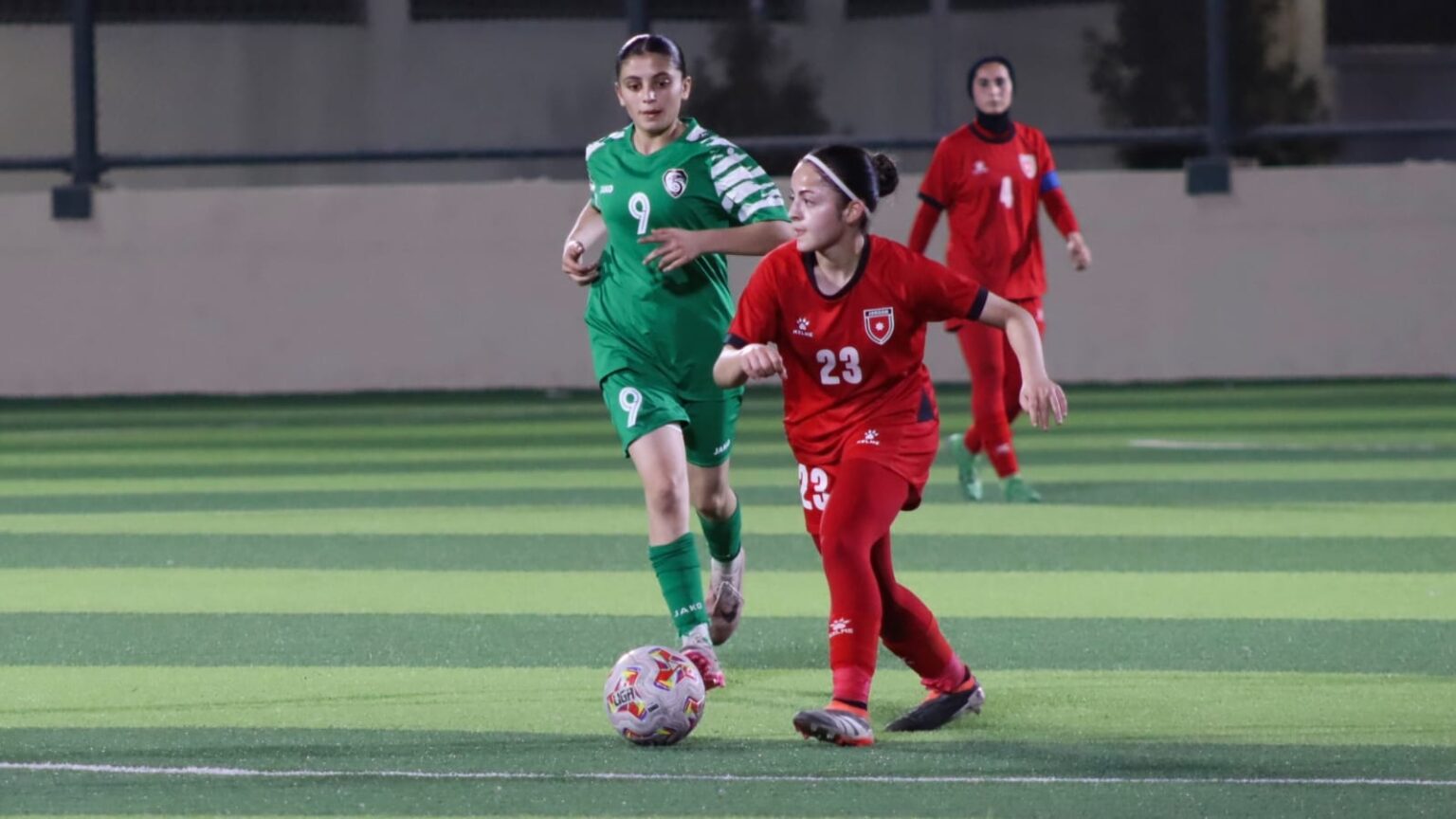 منتخب الشابات لكرة القدم يلتقي نظيره الفلسطيني غدا