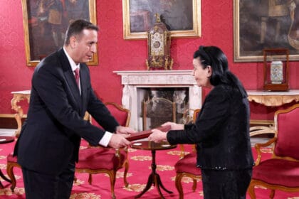 أبو رمان يقدم أوراق اعتماده سفيرًا لدى مالطا