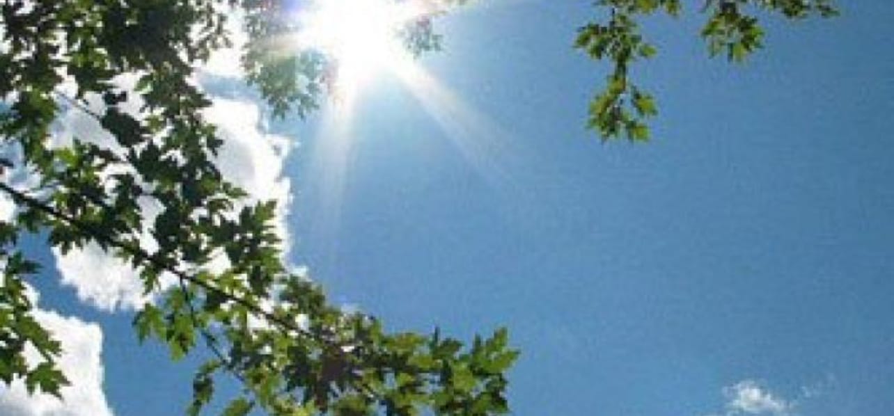 طقس لطيف حتى السبت وارتفاع ملموس على درجات الحرارة الأحد طقس لطيف حتى السبت وارتفاع ملموس على درجات الحرارة الأحد