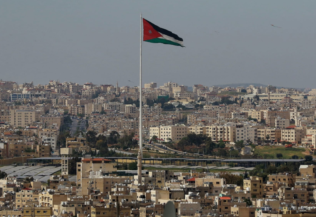 طقس لطيف الحرارة اليوم ودافئ حتى الثلاثاء