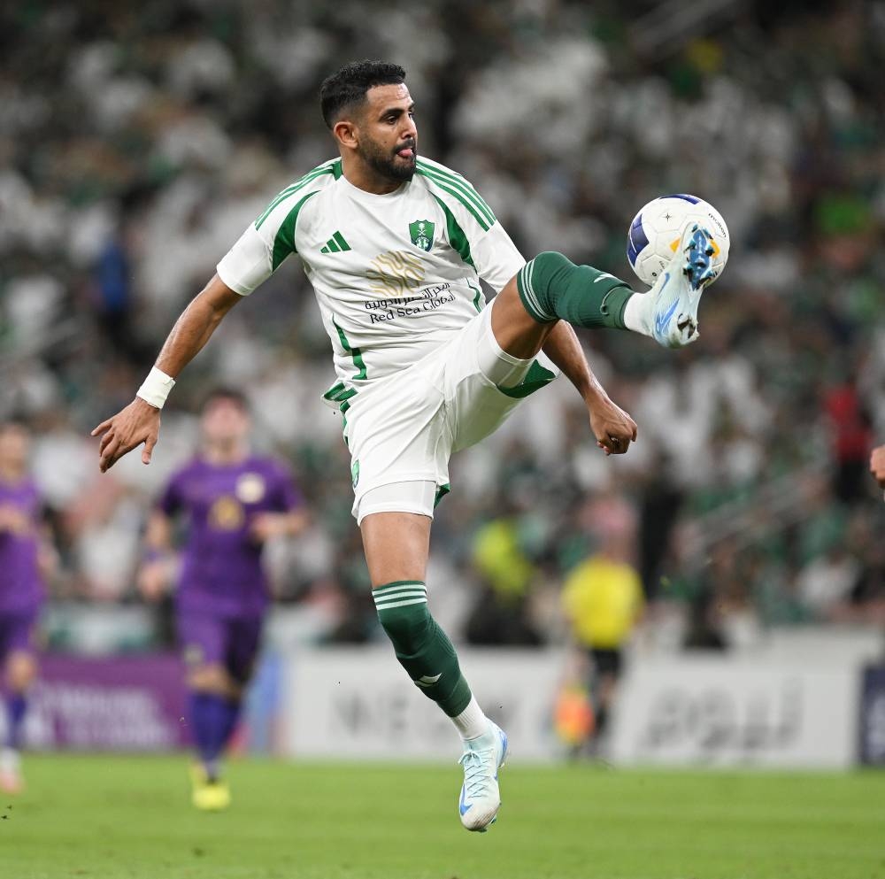 «محرز» ضالة «الأهلي»