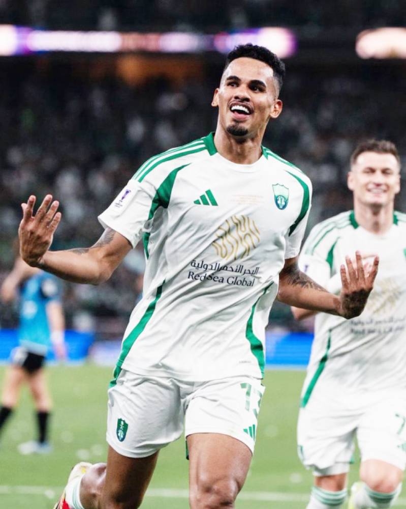 غالينو.. «جا يطلّ غلب الكل»