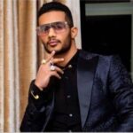 محمد رمضان يتجاهل قرار محاكمته بتهمة «إهانة العلم المصري».. ويروّج لأحدث أغانيه