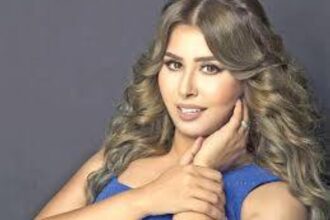 «هو فضلني عليكِ».. مطربة مصرية: أمي تزوجت خطيبي