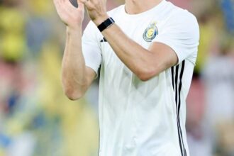 النصر ورونالدو يتفقان على التجديد.. ولابورت «انتظار»