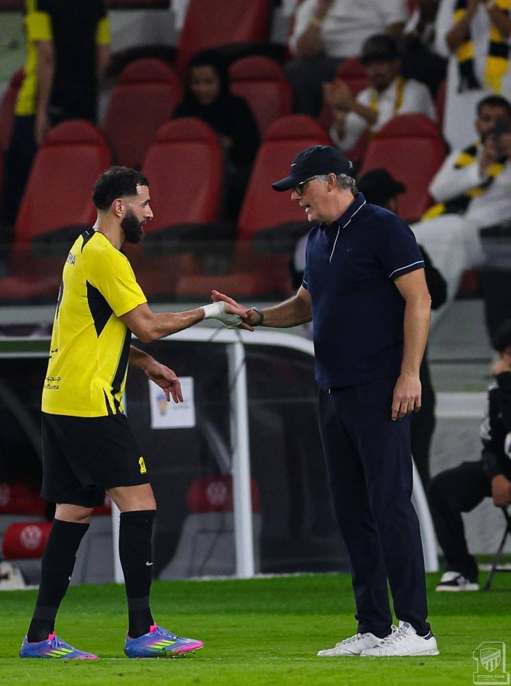 بعد اقترابه من لقب الدوري.. «بلان»: النصر منحنا قوة ذهنية كبيرة