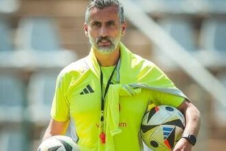 الأهلي المصري يراهن على «ريفيرو».. إسباني يخلف سويسريّاً لقيادة الأحمر
