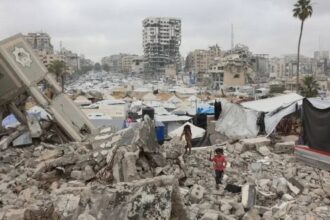 «الأونروا»: المجاعة تنهش سكان غزة