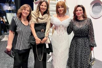 كارول سماحة تنفذ وصية زوجها وتفتتح مسرحيتها الجديدة «كله مسموح»
