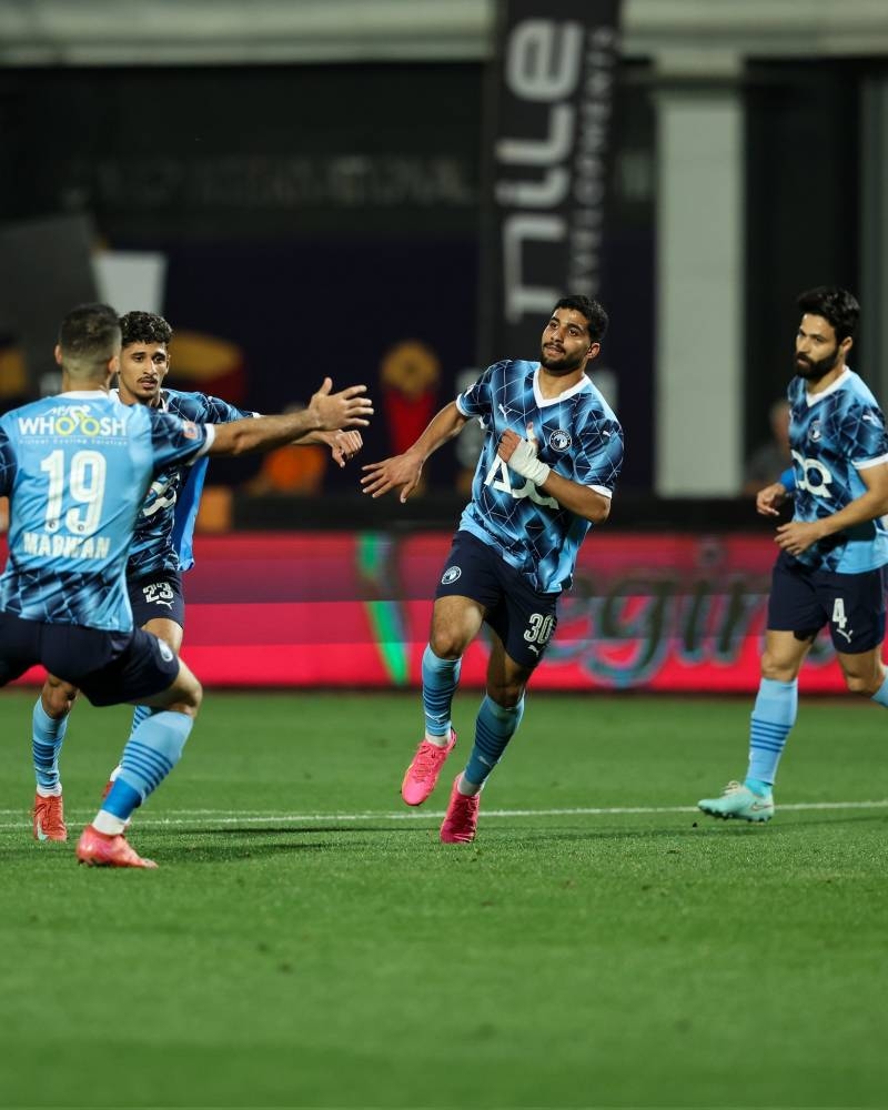 بيراميدز يطارد الأهلي بنقاط الزمالك