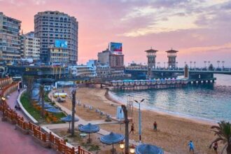 دراسة تتنبأ بانهيار 7 آلاف عقار بالإسكندرية.. والجهات الرسمية ترد