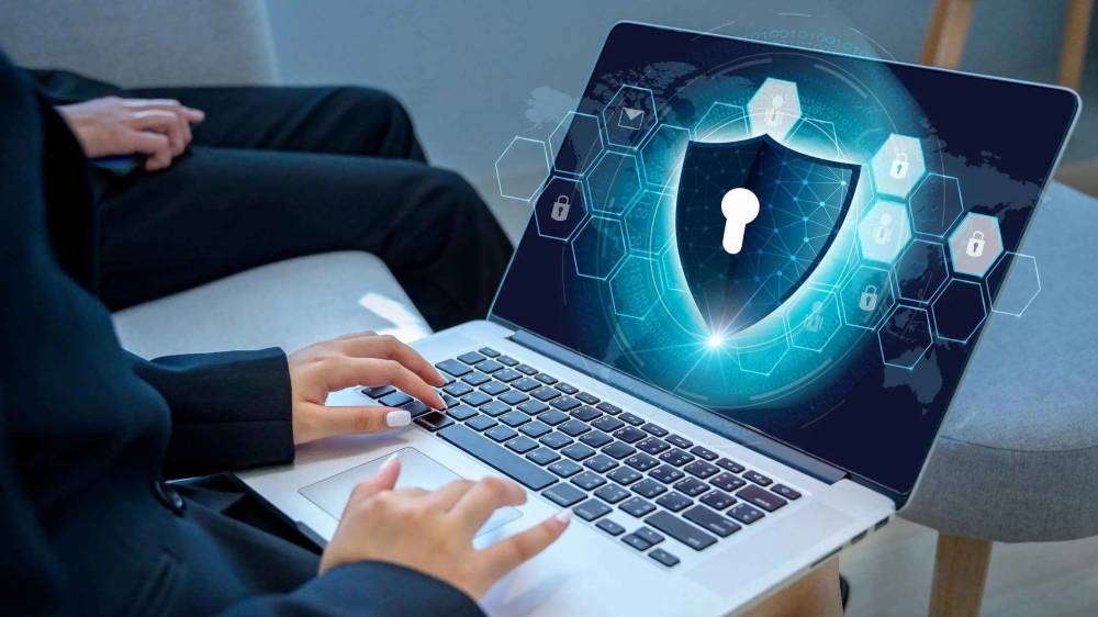 تفكيك شبكة احتيال «رقمي» معقدة في تركيا