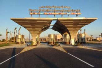 شرم الشيخ: وفاة سائحة جراء سقوط لوحة إعلانية بالمطار