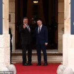 هل يعيد «ستارمر» بريطانيا إلى أحضان أوروبا؟