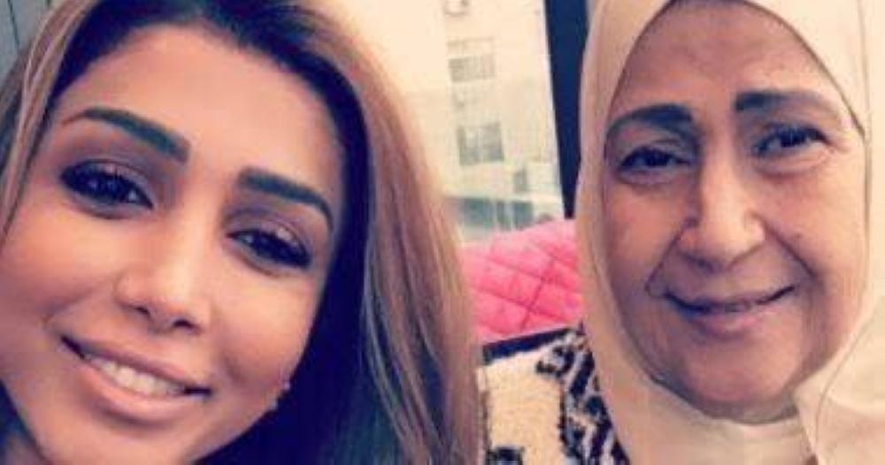 إثر معاناة مع «السرطان».. رحيل والدة الفنانة أروى