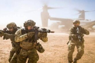 ذعر في فلوريدا.. توقيف 18 جندياً أطلقوا النار على شاطئ «كراب آيلاند»