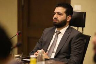 ما الشخصيات والكيانات السورية المشمولة برفع العقوبات الأمريكية؟