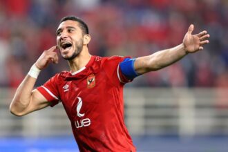 هل ينتقل كابتن الأهلي المصري للدوري السعودي ؟