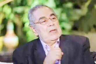 صبري عبدالمنعم.. فنان يقاوم الألم بتاريخ حافل وحالة صحية حرجة