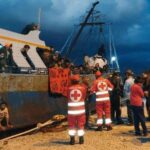 في حوادث مأساوية.. 500 مهاجر ينجون من رحلة الموت إلى اليونان