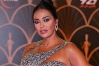 فنانة مصرية شهيرة تنفعل على منتقديها في مقطع فيديو.. ماذا قالت؟