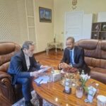 هل تضمن المقترح العماني الوقف المؤقت للتخصيب الإيراني؟