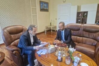 هل تضمن المقترح العماني الوقف المؤقت للتخصيب الإيراني؟ هل تضمن المقترح العماني الوقف المؤقت للتخصيب الإيراني؟