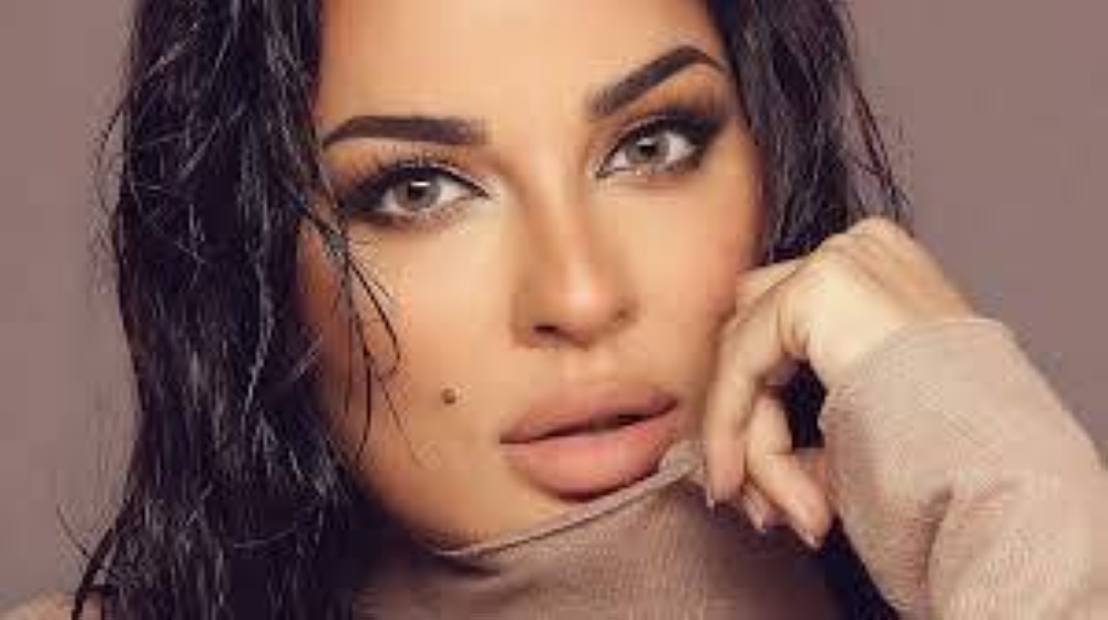 بعد تعرضها للتحرش.. نادين نجيم تقاضي شركة لتوصيل الطلبات بعد تعرضها للتحرش.. نادين نجيم تقاضي شركة لتوصيل الطلبات