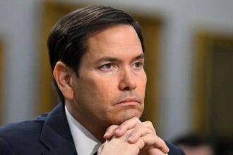 أمريكا توقف مواعيد تأشيرات الطلاب وتخطط لتوسيع نطاق التدقيق على مواقع «التواصل»