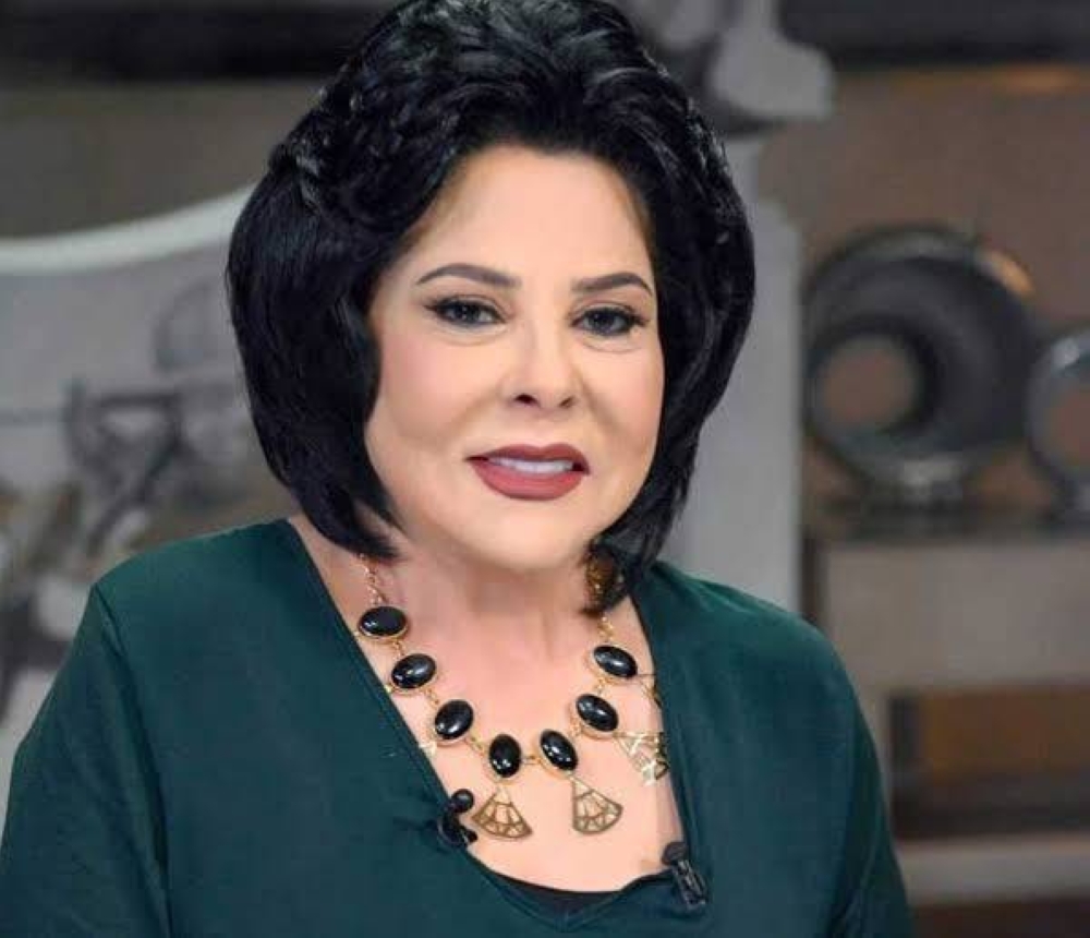 رد مفاجئ من إسعاد يونس على فكرة الذكاء الاصطناعي رد مفاجئ من إسعاد يونس على فكرة الذكاء الاصطناعي