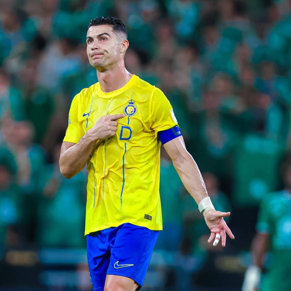 رونالدو يرفض فكرة الانتقال