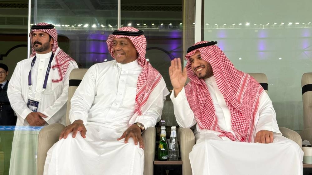 الجمعان يبرر.. والشرفيون يطالبون بالمراجعة الجمعان يبرر.. والشرفيون يطالبون بالمراجعة