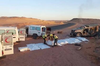 مأساة الصحراء.. مصرع 11 مهاجراً سودانياً بتصادم مروع في ليبيا