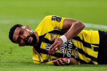 العمري يتجلى مع الاتحاد ويضرب أروع الأمثلة