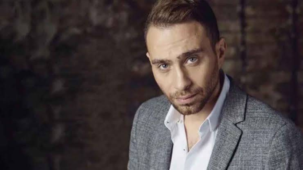 حسام حبيب يكشف لـ«عكاظ» مفاجآت ألبومه الجديد ومصير حفلاته القادمة حسام حبيب يكشف لـ«عكاظ» مفاجآت ألبومه الجديد ومصير حفلاته القادمة