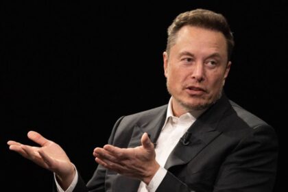 إيلون ماسك يرد على اتهامه بالإدمان ويعترف بتناول «الكيتامين»