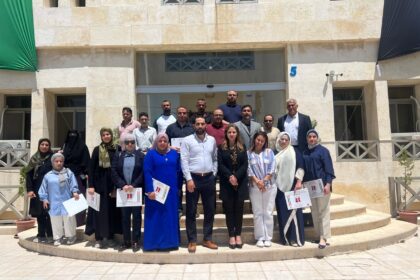 اختتام المرحلة الثانية من دورة “بناء القدرات الرقمية للموظف الحكومي” في مركز إعداد القيادات الشبابية