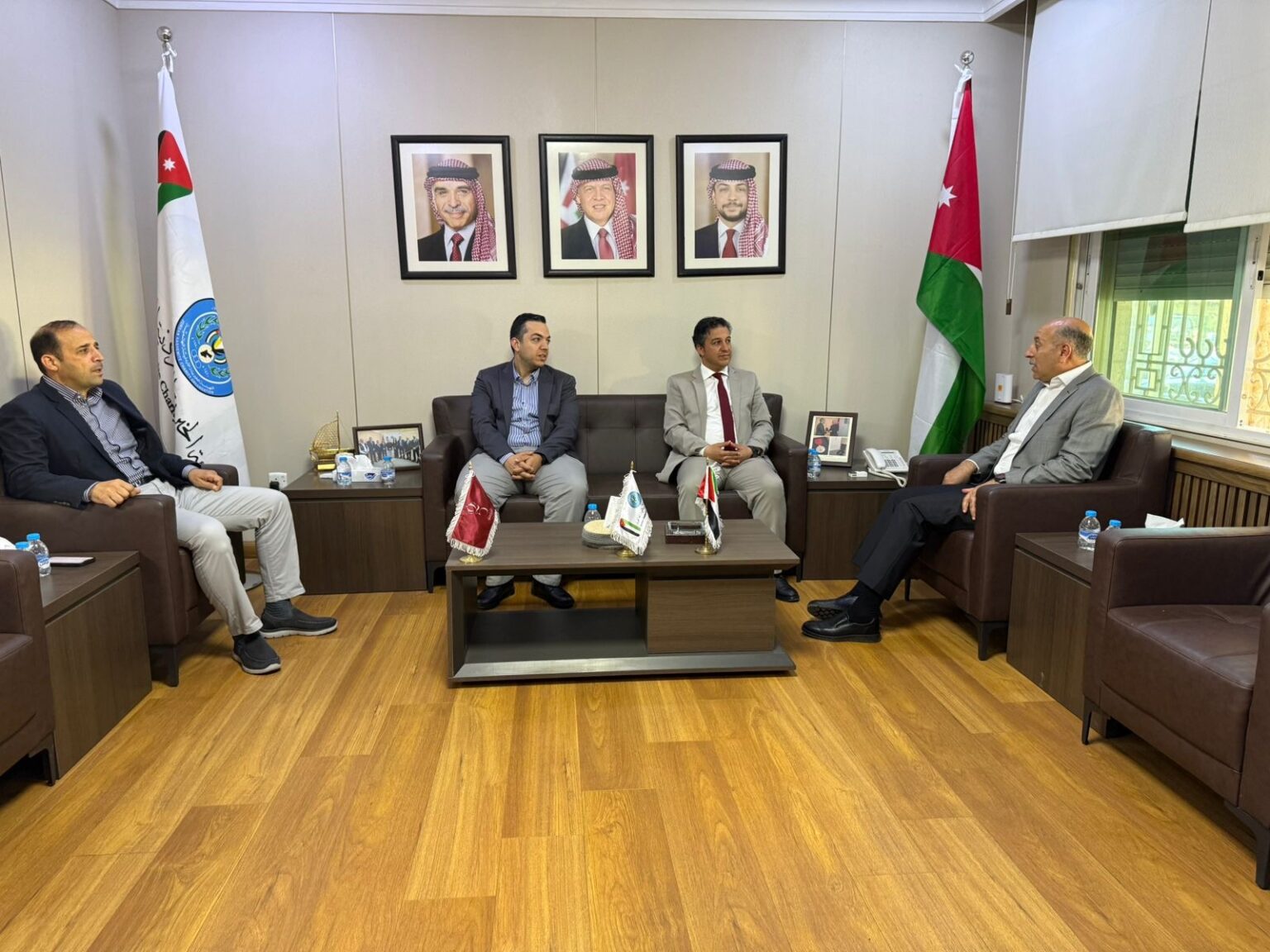 تضافر الجهود الأردنية لدعم قطاع غزة.. “أطباء من أجل القدس” تلتقي الهيئة الخيرية الهاشمية لتعزيز العمل الإغاثي