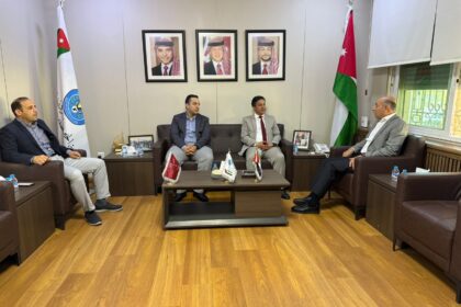 تضافر الجهود الأردنية لدعم قطاع غزة.. “أطباء من أجل القدس” تلتقي الهيئة الخيرية الهاشمية لتعزيز العمل الإغاثي