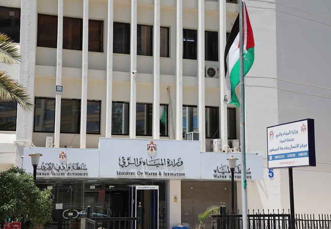 المياه: ضبط حفارة مخالفة وردم بئر مخالف في الشونة الجنوبية المياه: ضبط حفارة مخالفة وردم بئر مخالف في الشونة الجنوبية