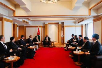 وزير الخارجية يجري مباحثات موسعة مع نظيره الياباني