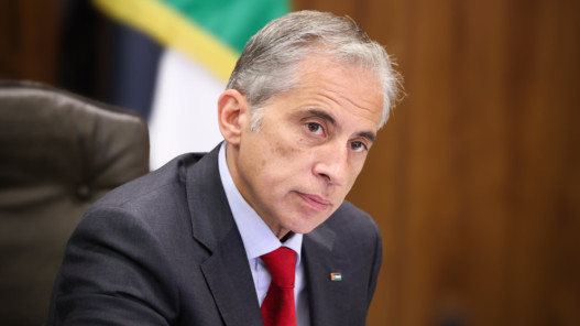 مندوبا عن الملك.. رئيس الوزراء يشارك بالقمة العربية في بغداد