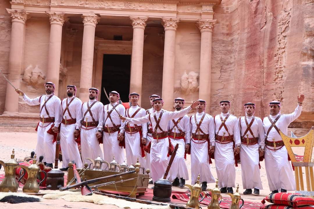 فرقة معان للفلكلور الشعبي تمثل الأردن في مهرجان انديلي بسويسرا فرقة معان للفلكلور الشعبي تمثل الأردن في مهرجان انديلي بسويسرا