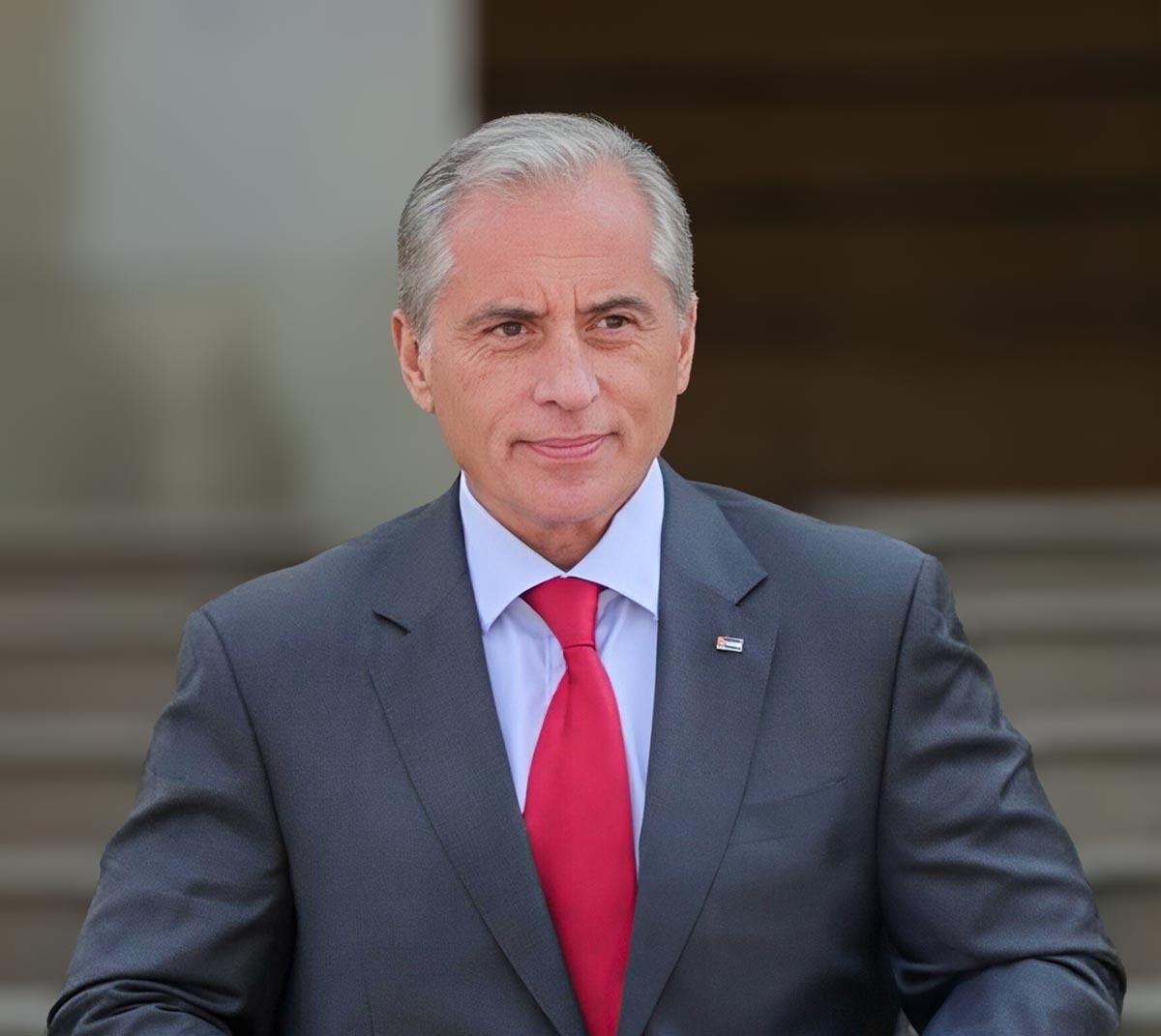 رئيس الوزراء يعمم بإتاحة الموقع الإلكتروني الخاص بجائزة الأمير الحسين للعمل التطوعي