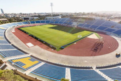 شاشات عرض عملاقة لعرض مباراة النشامى مع نظيره العُماني