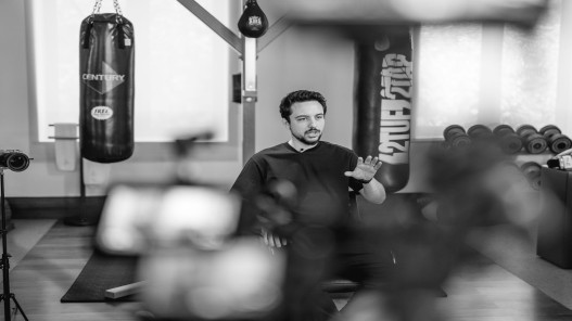 ولي العهد يوجه لبث مباراة الأردن وعُمان عبر الشاشات ولي العهد يوجه لبث مباراة الأردن وعُمان عبر الشاشات