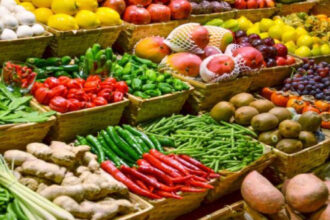 3023طنا من الخضار والفواكه ترد للسوق المركزي اليوم